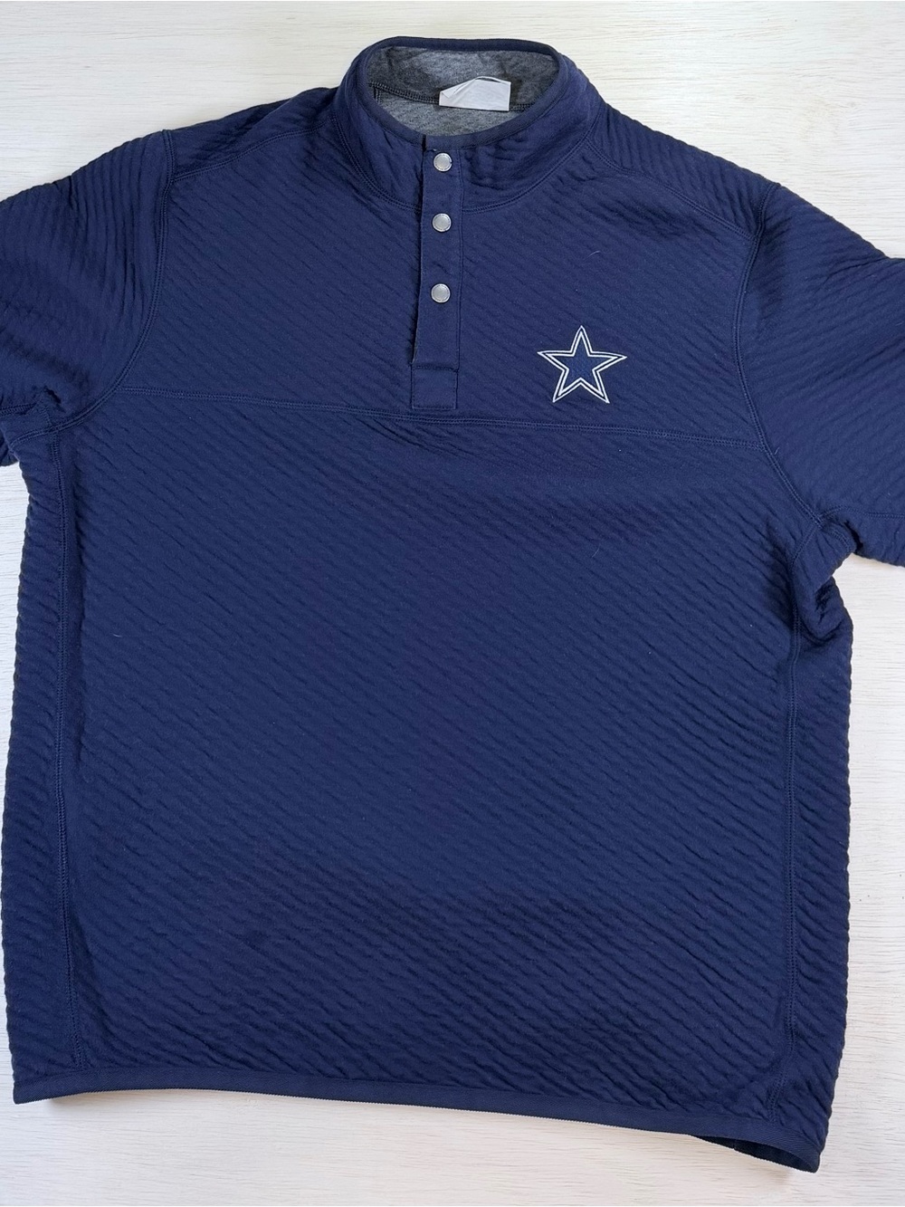 Tommy Bahama Reversible Dallas Cowboys Pullover Quater Snap Navy/Gray L